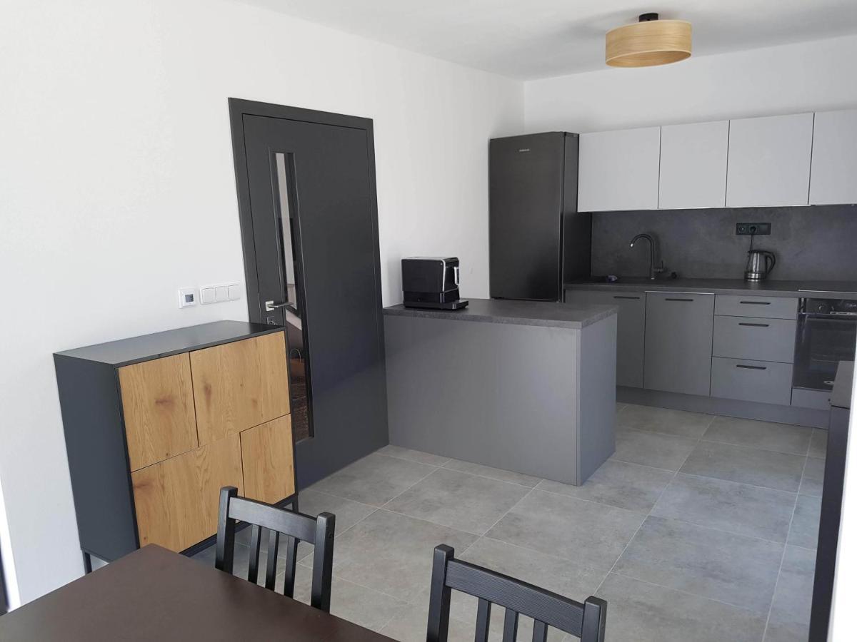 Apartmany Jura Nova Pec Exterior photo